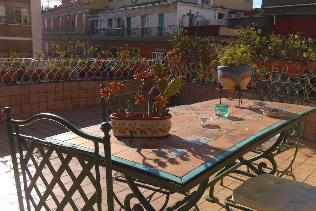 Amazing Roof In The Heart Of Naples! Apartamento Exterior foto