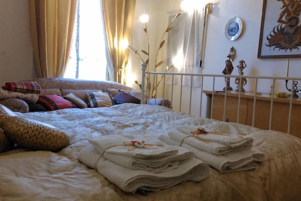 Amazing Roof In The Heart Of Naples! Apartamento Exterior foto