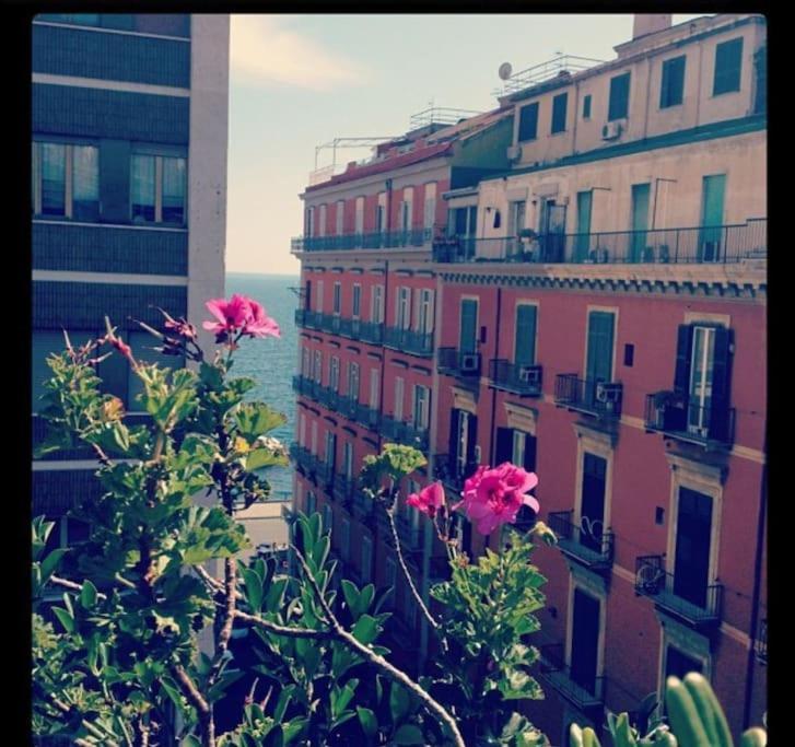 Amazing Roof In The Heart Of Naples! Apartamento Exterior foto