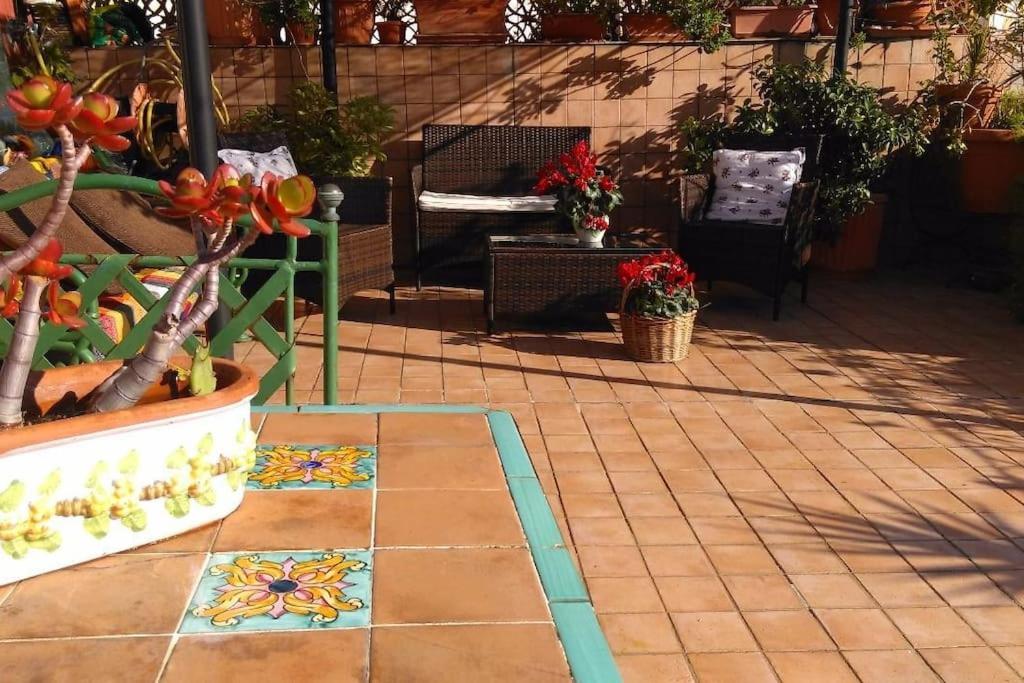 Amazing Roof In The Heart Of Naples! Apartamento Exterior foto